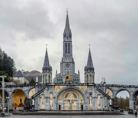 Lourdes