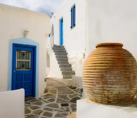 Paros